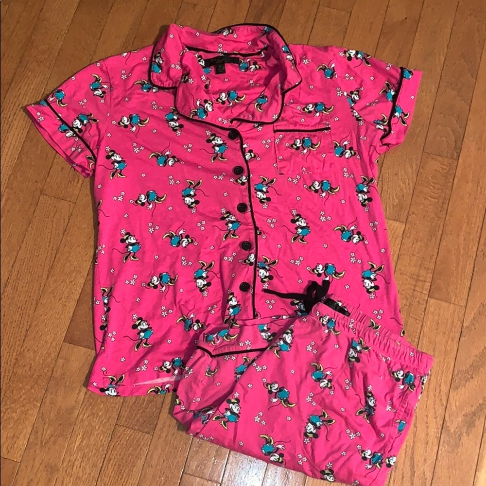 Woman's Disney Luxe Minnie Mouse Pajamas